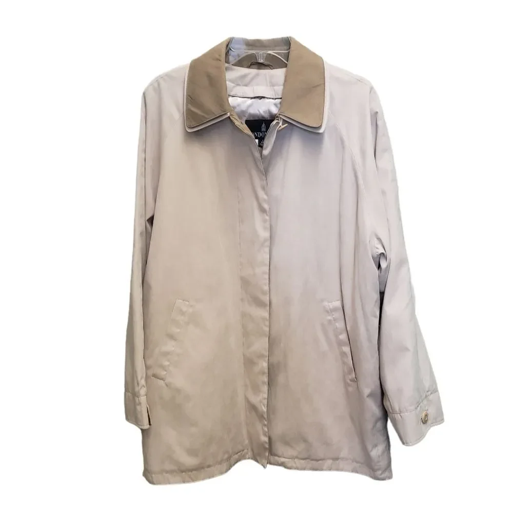 SOLD London Fog Tan Raincoat,  Size LR - Picture 6 of 12